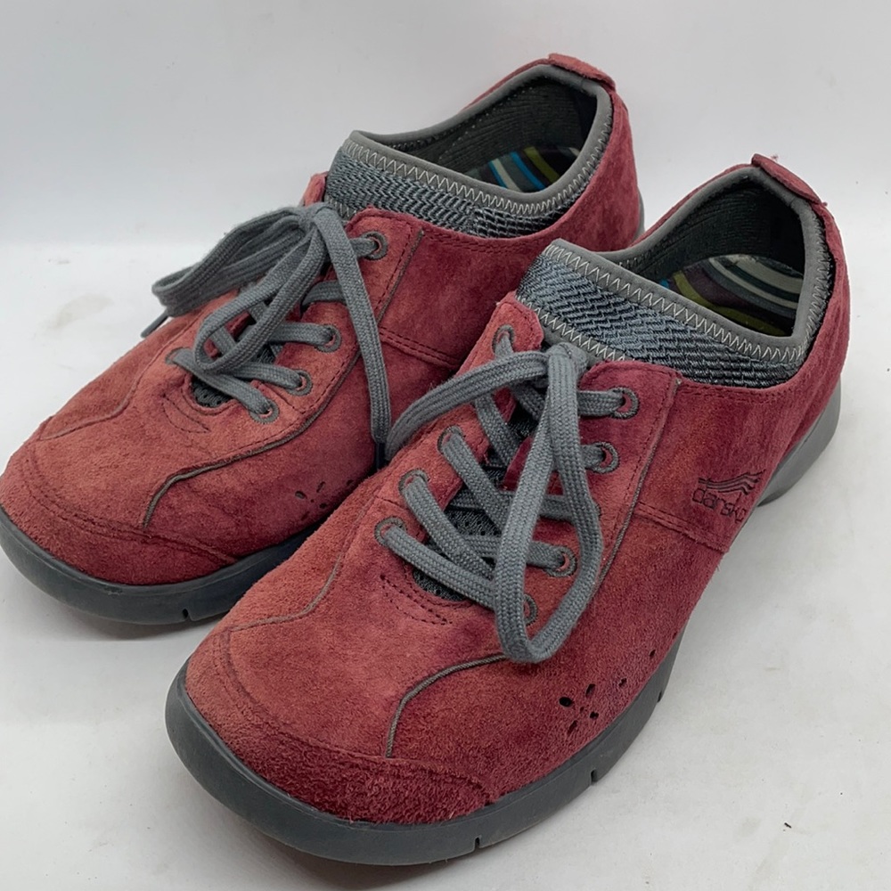 Dansko Elisa Maroon Suede Oxford Sneakers 37 Confort